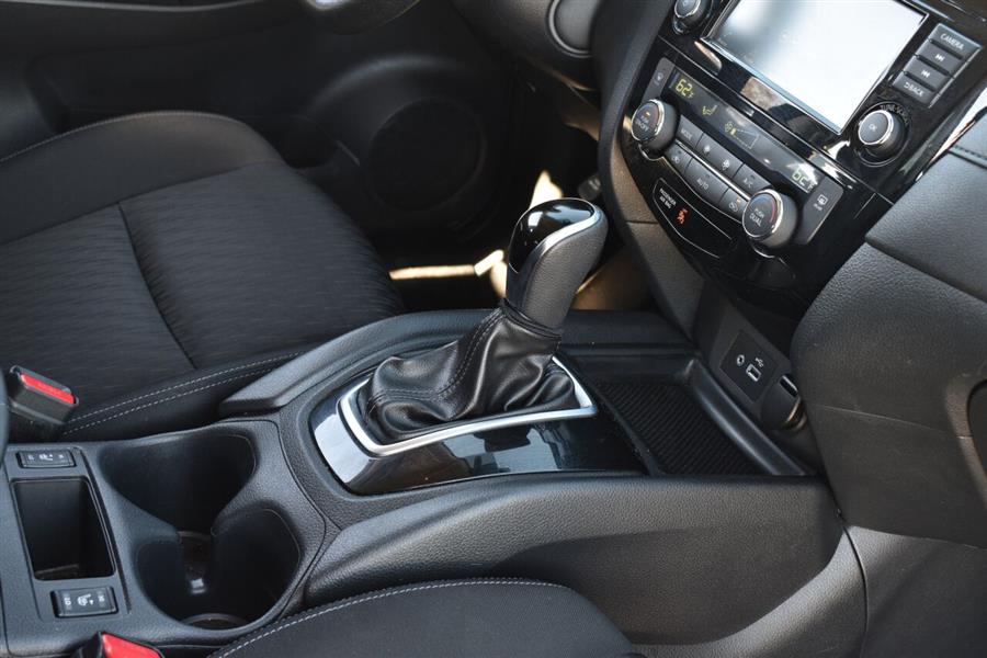 2020 Nissan Rogue SV AWD 4dr Crossover, available for sale in Great Neck, New York | Camy Cars. Great Neck, New York 2020 Nissan Rogue SV AWD 4dr Crossover, available for sale in Great Neck, New York | Camy Cars. Great Neck, New York