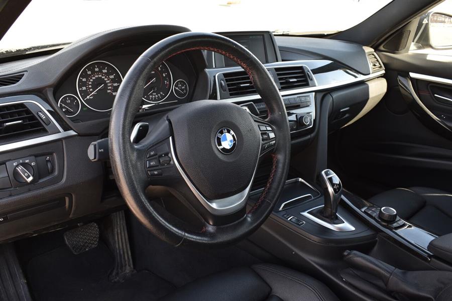 2018 BMW 3 Series 330i xDrive AWD 4dr Sedan, available for sale in Great Neck, New York | Camy Cars. Great Neck, New York 2018 BMW 3 Series 330i xDrive AWD 4dr Sedan, available for sale in Great Neck, New York | Camy Cars. Great Neck, New York