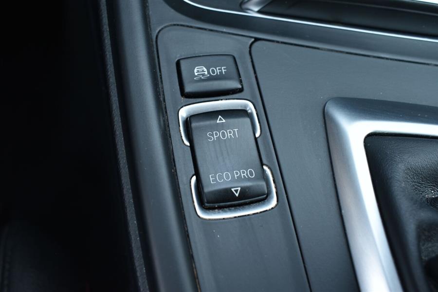 2018 BMW 3 Series 330i xDrive AWD 4dr Sedan, available for sale in Great Neck, New York | Camy Cars. Great Neck, New York 2018 BMW 3 Series 330i xDrive AWD 4dr Sedan, available for sale in Great Neck, New York | Camy Cars. Great Neck, New York
