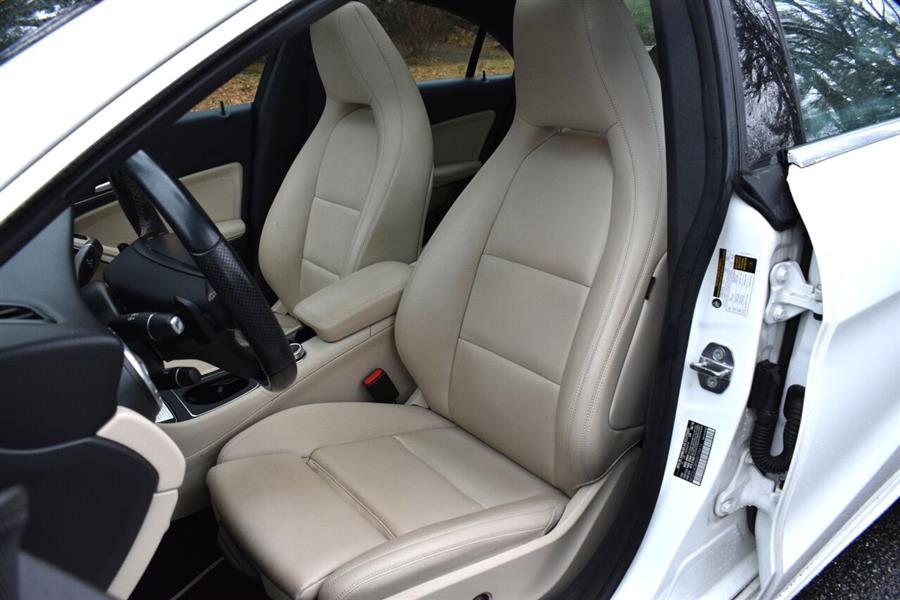 2019 Mercedes-benz Cla CLA 250 4MATIC AWD 4dr Coupe, available for sale in Great Neck, New York | Camy Cars. Great Neck, New York 2019 Mercedes-benz Cla CLA 250 4MATIC AWD 4dr Coupe, available for sale in Great Neck, New York | Camy Cars. Great Neck, New York
