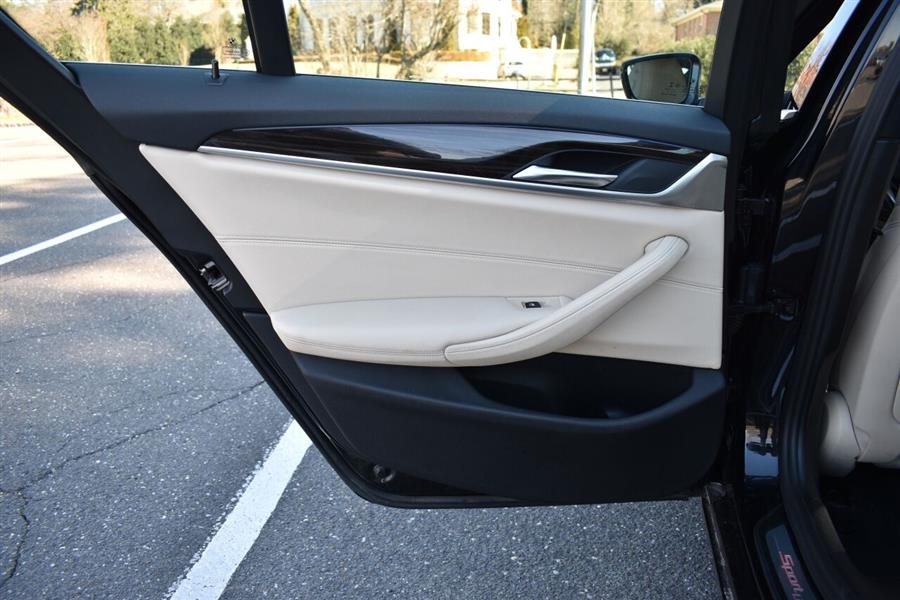 Used BMW 5 Series 530i xDrive AWD 4dr Sedan 2019 | Camy Cars. Great Neck, New York Used BMW 5 Series 530i xDrive AWD 4dr Sedan 2019 | Camy Cars. Great Neck, New York