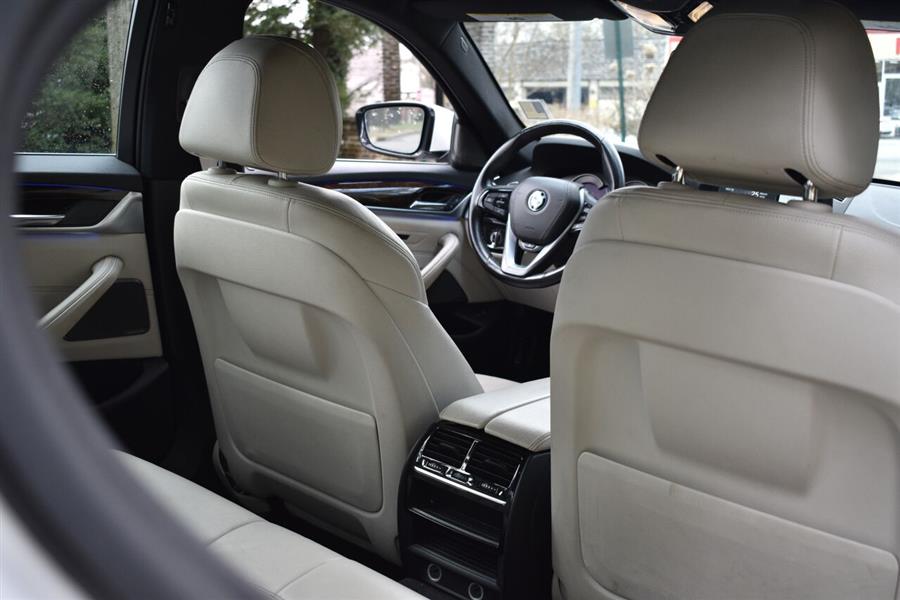 2019 BMW 5 Series 530i xDrive AWD 4dr Sedan, available for sale in Great Neck, New York | Camy Cars. Great Neck, New York 2019 BMW 5 Series 530i xDrive AWD 4dr Sedan, available for sale in Great Neck, New York | Camy Cars. Great Neck, New York