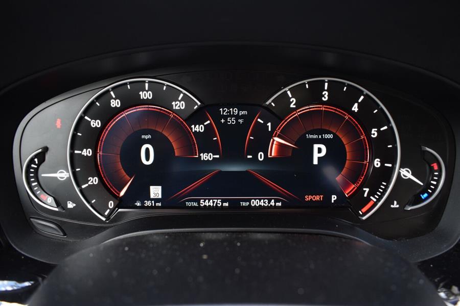 2019 BMW 5 Series 530i xDrive AWD 4dr Sedan, available for sale in Great Neck, New York | Camy Cars. Great Neck, New York 2019 BMW 5 Series 530i xDrive AWD 4dr Sedan, available for sale in Great Neck, New York | Camy Cars. Great Neck, New York