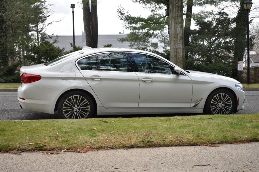 2019 BMW 5 Series 530i xDrive AWD 4dr Sedan, available for sale in Great Neck, New York | Camy Cars. Great Neck, New York 2019 BMW 5 Series 530i xDrive AWD 4dr Sedan, available for sale in Great Neck, New York | Camy Cars. Great Neck, New York