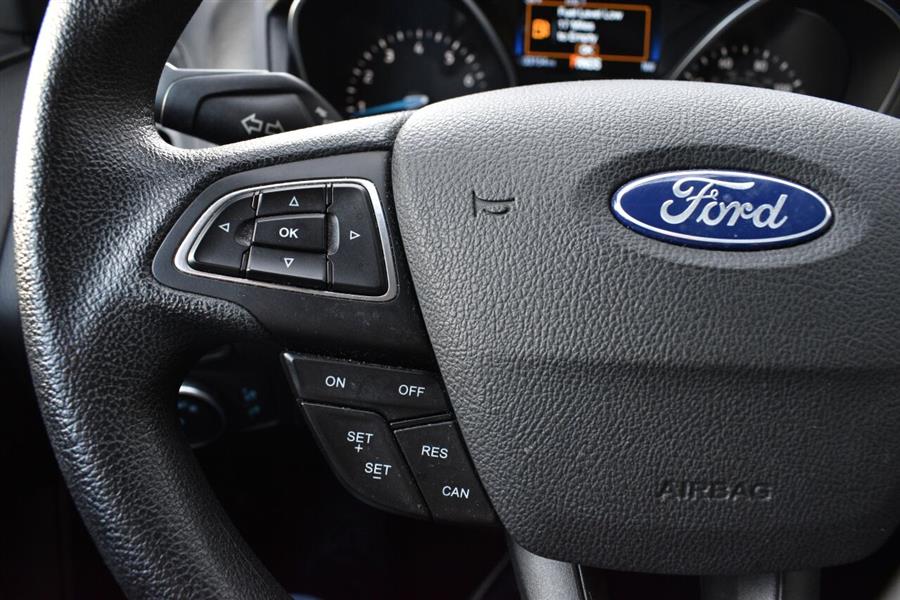 2018 Ford Focus SEL 4dr Sedan, available for sale in Great Neck, New York | Camy Cars. Great Neck, New York 2018 Ford Focus SEL 4dr Sedan, available for sale in Great Neck, New York | Camy Cars. Great Neck, New York