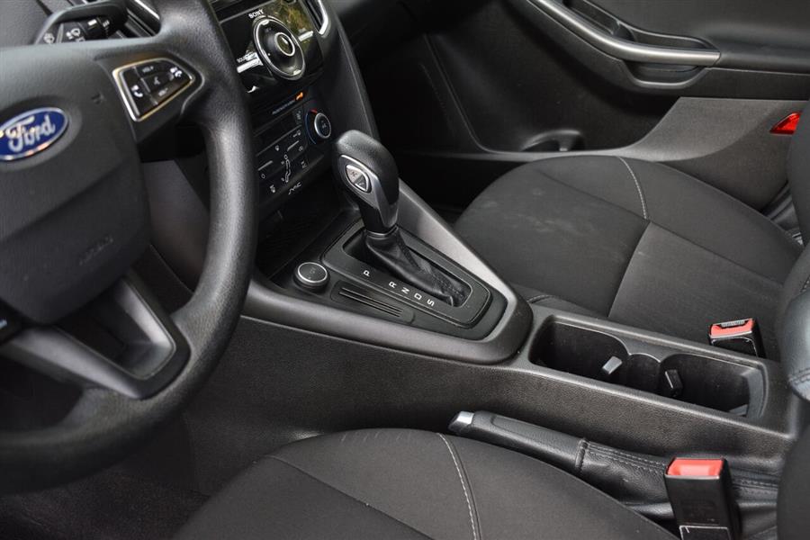 2018 Ford Focus SEL 4dr Sedan, available for sale in Great Neck, New York | Camy Cars. Great Neck, New York 2018 Ford Focus SEL 4dr Sedan, available for sale in Great Neck, New York | Camy Cars. Great Neck, New York