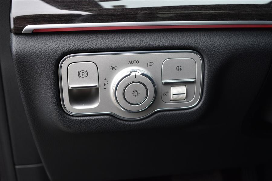 2020 Mercedes-benz Gls GLS 450 AWD 4MATIC 4dr SUV, available for sale in Great Neck, New York | Camy Cars. Great Neck, New York 2020 Mercedes-benz Gls GLS 450 AWD 4MATIC 4dr SUV, available for sale in Great Neck, New York | Camy Cars. Great Neck, New York
