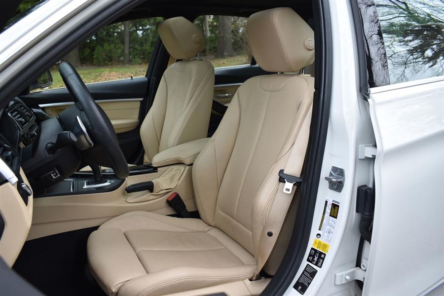 2018 BMW 3 Series 330i xDrive, available for sale in Great Neck, New York | Camy Cars. Great Neck, New York 2018 BMW 3 Series 330i xDrive, available for sale in Great Neck, New York | Camy Cars. Great Neck, New York