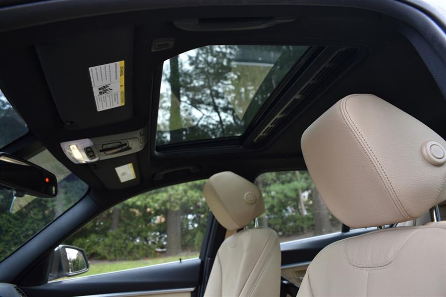 2018 BMW 3 Series 330i xDrive, available for sale in Great Neck, New York | Camy Cars. Great Neck, New York 2018 BMW 3 Series 330i xDrive, available for sale in Great Neck, New York | Camy Cars. Great Neck, New York