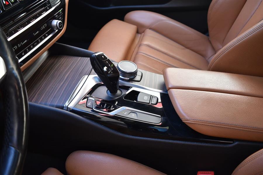 Used BMW 5 Series 530i xDrive AWD 4dr Sedan 2019 | Camy Cars. Great Neck, New York Used BMW 5 Series 530i xDrive AWD 4dr Sedan 2019 | Camy Cars. Great Neck, New York