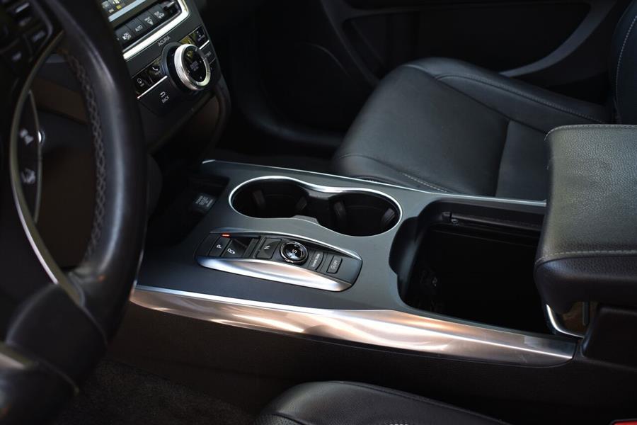2019 Acura Mdx SH AWD w/Tech 4dr SUV w/Technology Package, available for sale in Great Neck, New York | Camy Cars. Great Neck, New York 2019 Acura Mdx SH AWD w/Tech 4dr SUV w/Technology Package, available for sale in Great Neck, New York | Camy Cars. Great Neck, New York