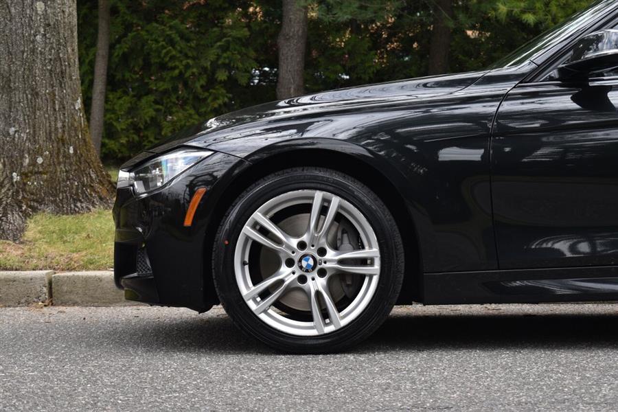 2018 BMW 3 Series 330i xDrive AWD 4dr Sedan, available for sale in Great Neck, New York | Camy Cars. Great Neck, New York 2018 BMW 3 Series 330i xDrive AWD 4dr Sedan, available for sale in Great Neck, New York | Camy Cars. Great Neck, New York