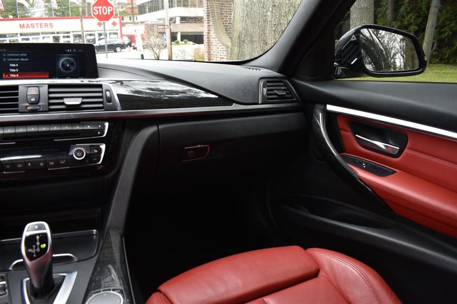 2018 BMW 3 Series 330i xDrive AWD 4dr Sedan, available for sale in Great Neck, New York | Camy Cars. Great Neck, New York 2018 BMW 3 Series 330i xDrive AWD 4dr Sedan, available for sale in Great Neck, New York | Camy Cars. Great Neck, New York