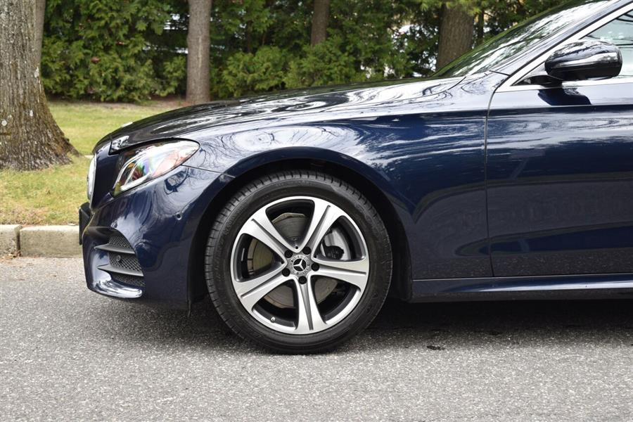 Used Mercedes-benz E-class E 300 4MATIC AWD 4dr Sedan 2019 | Camy Cars. Great Neck, New York Used Mercedes-benz E-class E 300 4MATIC AWD 4dr Sedan 2019 | Camy Cars. Great Neck, New York