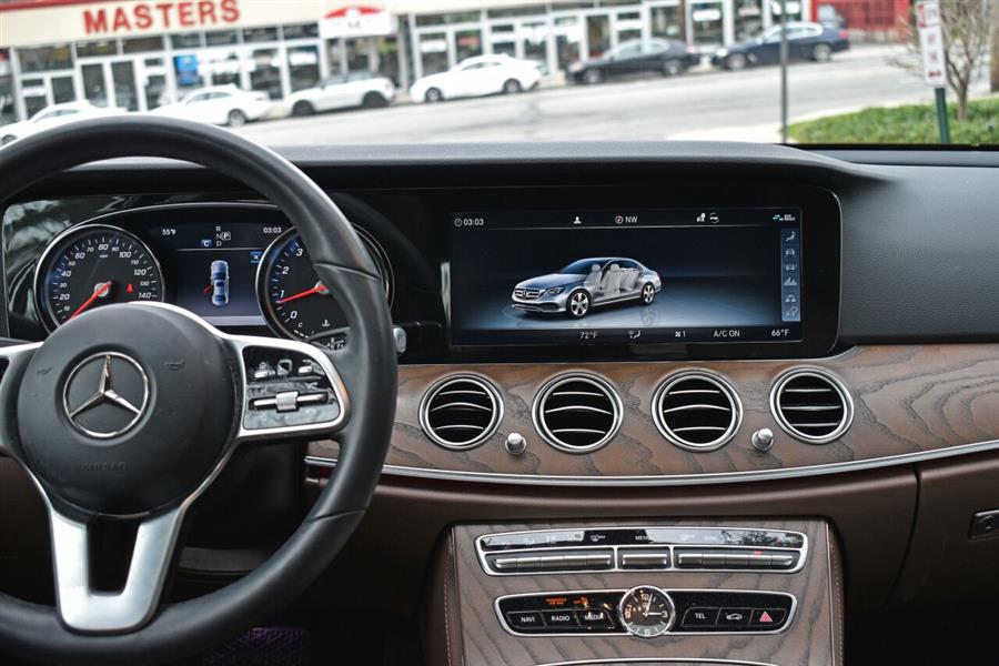 Used Mercedes-benz E-class E 300 4MATIC AWD 4dr Sedan 2019 | Camy Cars. Great Neck, New York Used Mercedes-benz E-class E 300 4MATIC AWD 4dr Sedan 2019 | Camy Cars. Great Neck, New York