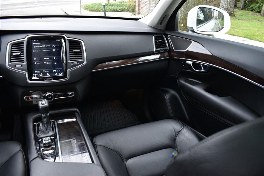 Used Volvo Xc90 T6 Momentum AWD 4dr SUV 2019 | Camy Cars. Great Neck, New York Used Volvo Xc90 T6 Momentum AWD 4dr SUV 2019 | Camy Cars. Great Neck, New York