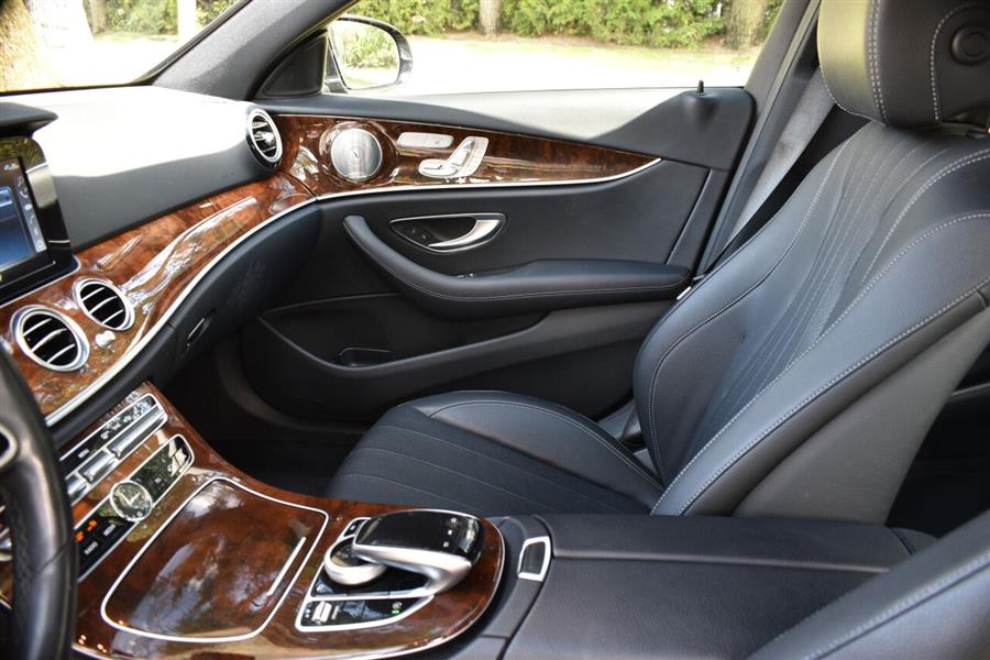 2019 Mercedes-benz E-class E 300 4MATIC AWD 4dr Sedan, available for sale in Great Neck, New York | Camy Cars. Great Neck, New York 2019 Mercedes-benz E-class E 300 4MATIC AWD 4dr Sedan, available for sale in Great Neck, New York | Camy Cars. Great Neck, New York