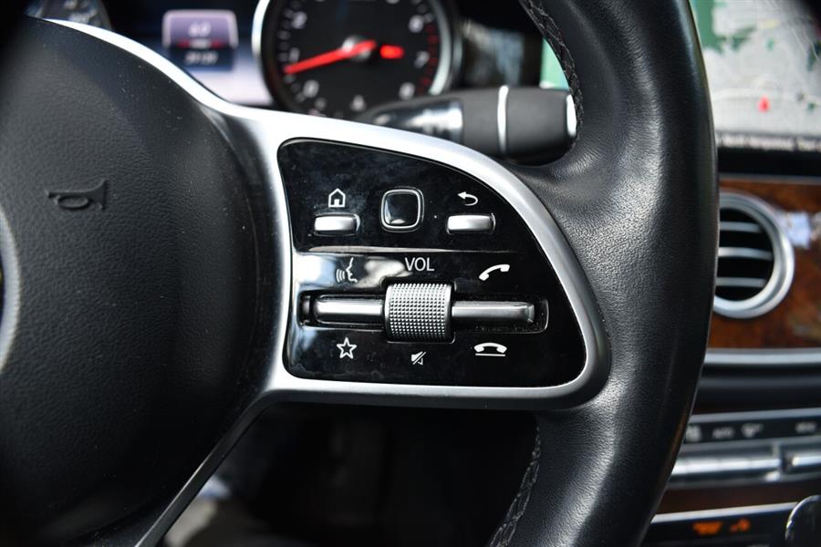 2019 Mercedes-benz E-class E 300 4MATIC AWD 4dr Sedan, available for sale in Great Neck, New York | Camy Cars. Great Neck, New York 2019 Mercedes-benz E-class E 300 4MATIC AWD 4dr Sedan, available for sale in Great Neck, New York | Camy Cars. Great Neck, New York