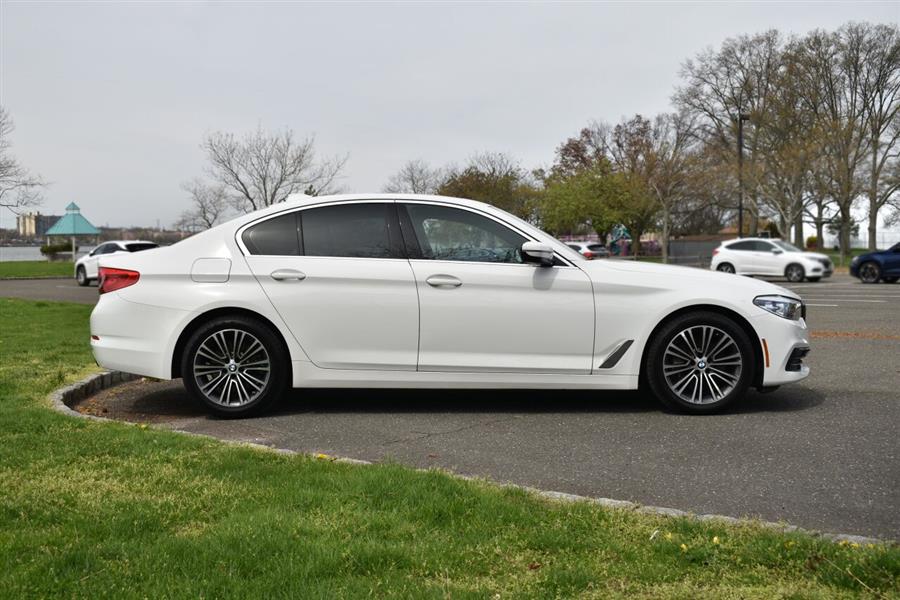 2019 BMW 5 Series 530i xDrive AWD 4dr Sedan, available for sale in Great Neck, New York | Camy Cars. Great Neck, New York 2019 BMW 5 Series 530i xDrive AWD 4dr Sedan, available for sale in Great Neck, New York | Camy Cars. Great Neck, New York