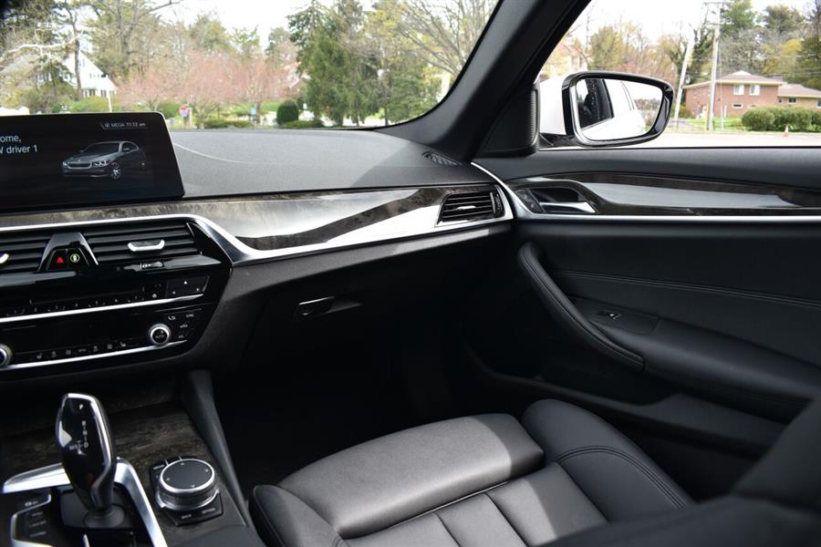 2019 BMW 5 Series 530i xDrive AWD 4dr Sedan, available for sale in Great Neck, New York | Camy Cars. Great Neck, New York 2019 BMW 5 Series 530i xDrive AWD 4dr Sedan, available for sale in Great Neck, New York | Camy Cars. Great Neck, New York