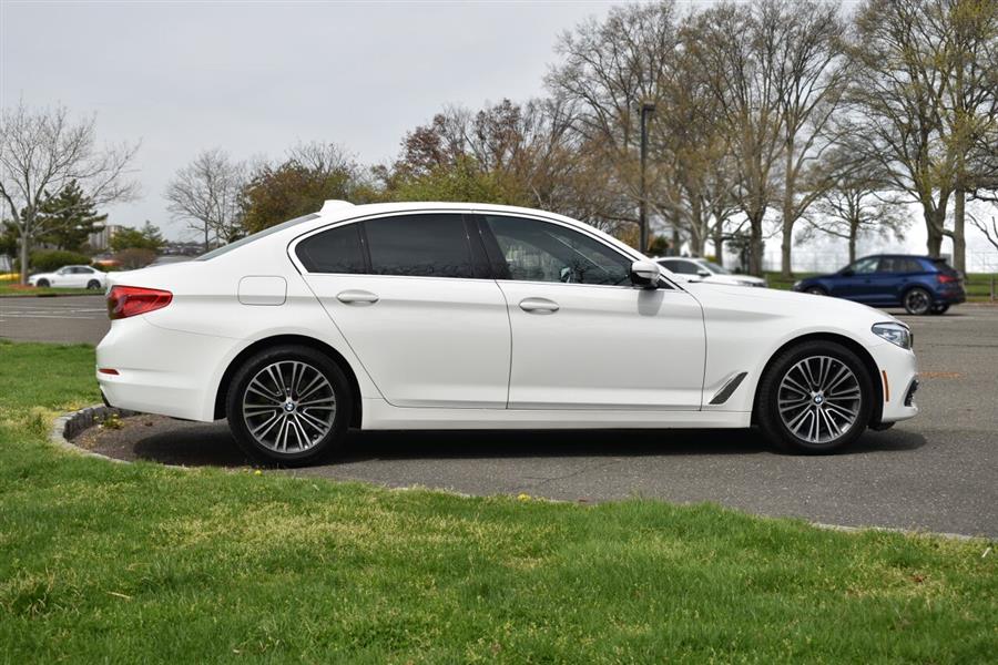 2019 BMW 5 Series 530i xDrive AWD 4dr Sedan, available for sale in Great Neck, New York | Camy Cars. Great Neck, New York 2019 BMW 5 Series 530i xDrive AWD 4dr Sedan, available for sale in Great Neck, New York | Camy Cars. Great Neck, New York