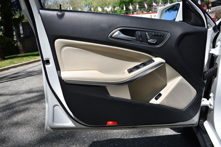 Used Mercedes-benz Gla GLA 250 4MATIC AWD 4dr SUV 2019 | Camy Cars. Great Neck, New York Used Mercedes-benz Gla GLA 250 4MATIC AWD 4dr SUV 2019 | Camy Cars. Great Neck, New York
