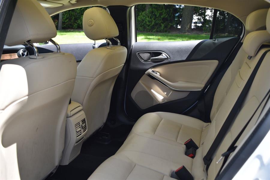 Used Mercedes-benz Gla GLA 250 4MATIC AWD 4dr SUV 2019 | Camy Cars. Great Neck, New York Used Mercedes-benz Gla GLA 250 4MATIC AWD 4dr SUV 2019 | Camy Cars. Great Neck, New York