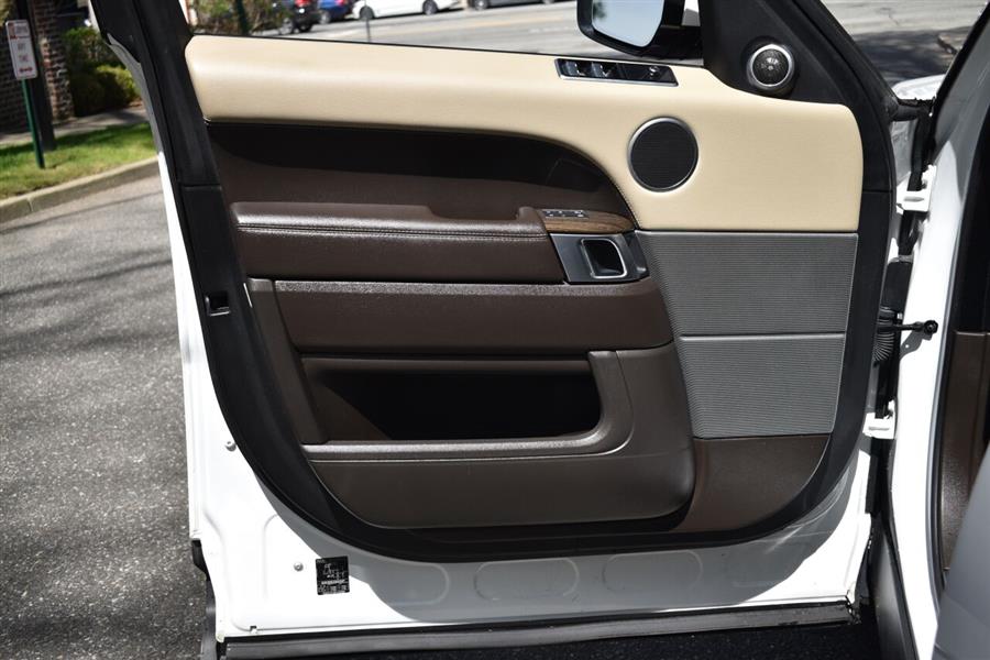 Used Land Rover Range Rover Sport SE Td6 AWD 4dr SUV 2018 | Camy Cars. Great Neck, New York Used Land Rover Range Rover Sport SE Td6 AWD 4dr SUV 2018 | Camy Cars. Great Neck, New York