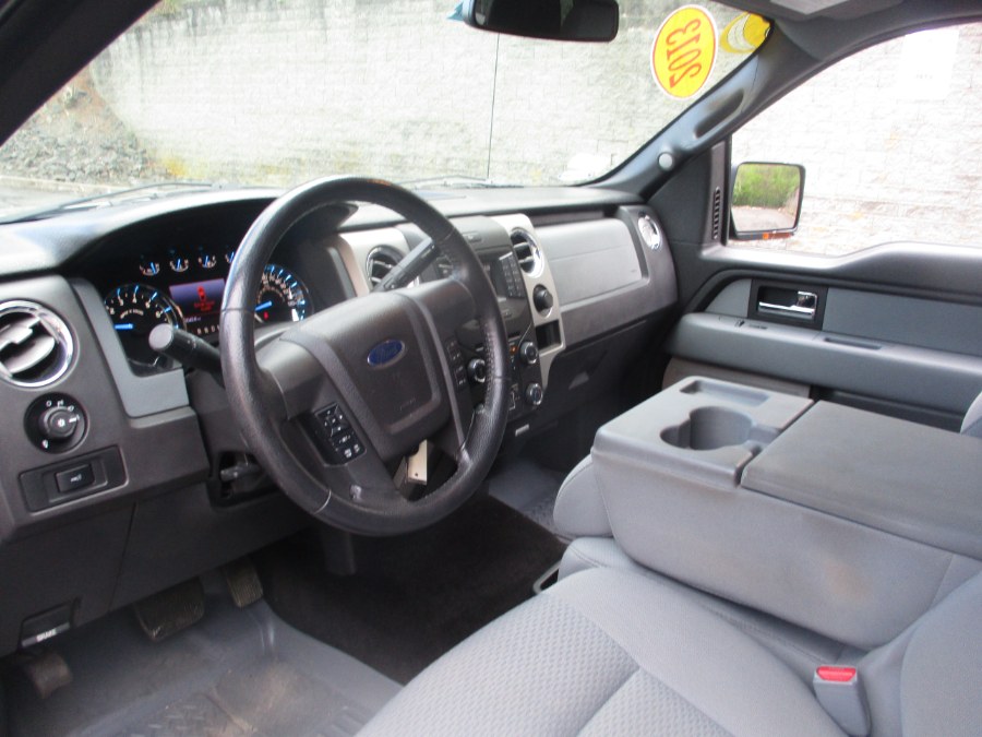 Used Ford F-150 4WD SuperCab 145" XLT 2013 | Universal Motors LLC. New Britain, Connecticut Used Ford F-150 4WD SuperCab 145" XLT 2013 | Universal Motors LLC. New Britain, Connecticut