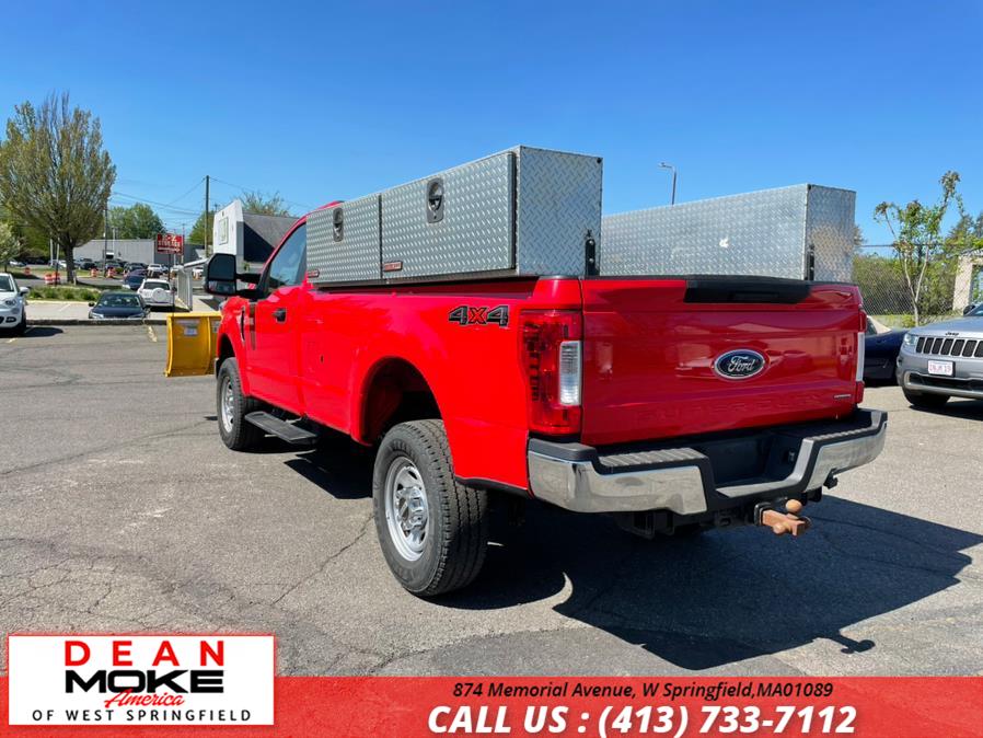 Used Ford Super Duty F-350 SRW XLT 4WD Reg Cab 8'' Box 2017 | Dean Moke America of West Springfield. W Springfield, Massachusetts Used Ford Super Duty F-350 SRW XLT 4WD Reg Cab 8'' Box 2017 | Dean Moke America of West Springfield. W Springfield, Massachusetts