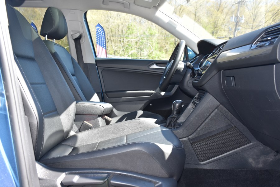 Used Volkswagen Tiguan 2.0T SEL FWD 2020 | Highline Car Connection. Waterbury, Connecticut Used Volkswagen Tiguan 2.0T SEL FWD 2020 | Highline Car Connection. Waterbury, Connecticut