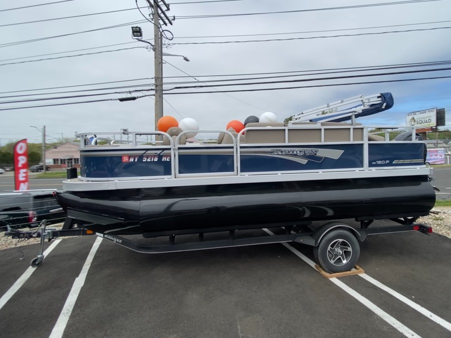 2021 Reata Ranger Boat, available for sale in Stratford, Connecticut | Wiz Leasing Inc. Stratford, Connecticut