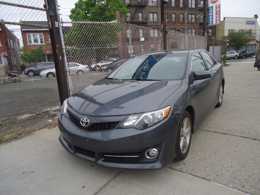 2014 Toyota Camry 4dr Sdn I4 Auto SE (Natl) *Ltd Avail*, available for sale in Brooklyn, New York | Top Line Auto Inc.. Brooklyn, New York