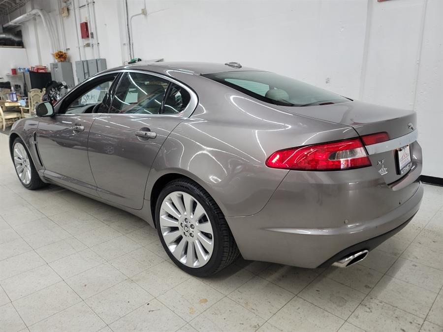 2009 Jaguar XF 4dr Sdn Premium Luxury, available for sale in West Haven, CT