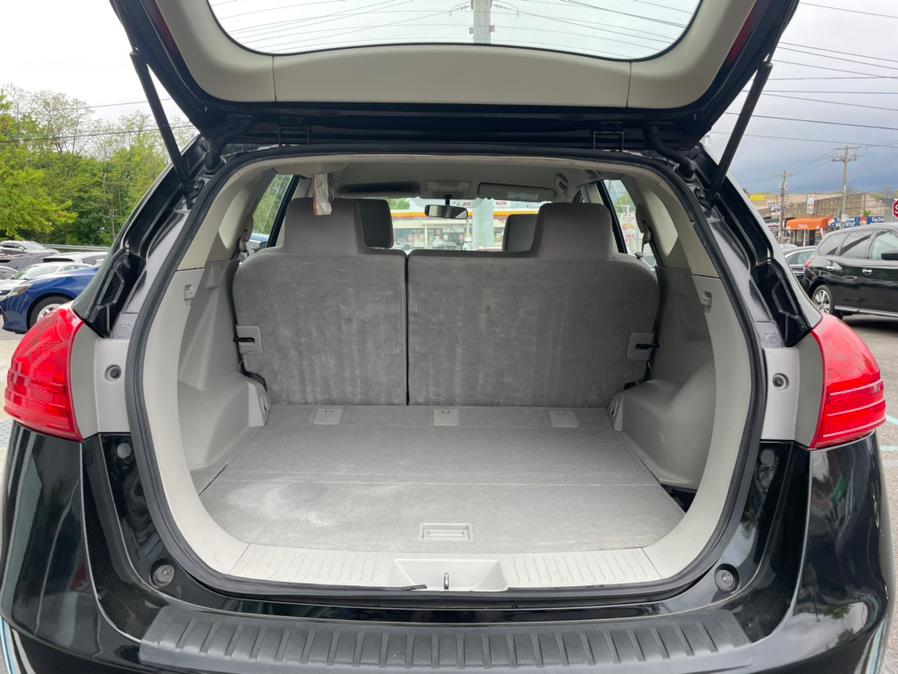 2014 Nissan Rogue Select S. CLEAN CARFAX!, available for sale in Rosedale, New York | Sunrise Auto Sales. Rosedale, New York 2014 Nissan Rogue Select S. CLEAN CARFAX!, available for sale in Rosedale, New York | Sunrise Auto Sales. Rosedale, New York