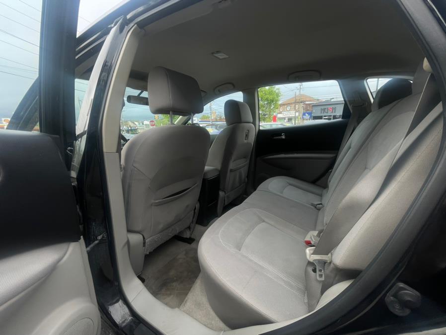 2014 Nissan Rogue Select S. CLEAN CARFAX!, available for sale in Rosedale, New York | Sunrise Auto Sales. Rosedale, New York 2014 Nissan Rogue Select S. CLEAN CARFAX!, available for sale in Rosedale, New York | Sunrise Auto Sales. Rosedale, New York