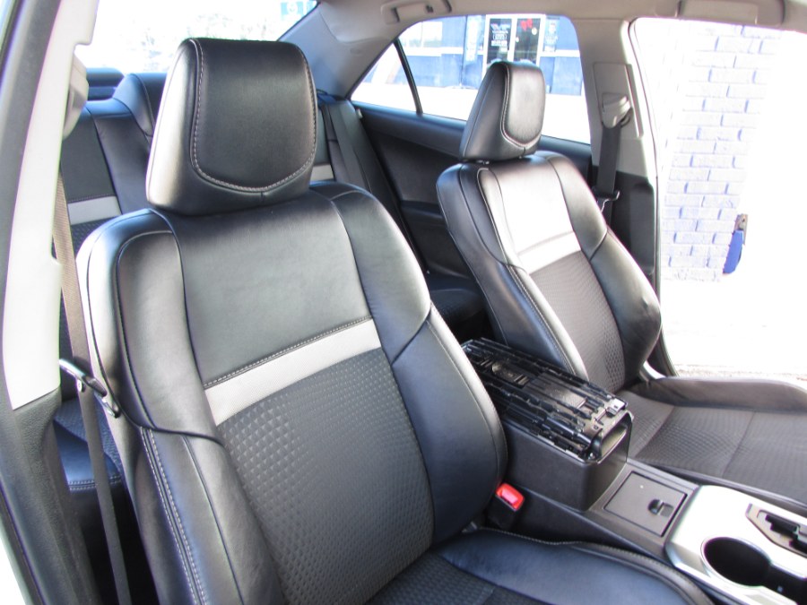 Used Toyota Camry 2014.5 4dr Sdn I4 Auto L (Natl) 2014 | VIP Auto Enterprise, Inc. Orlando, Florida Used Toyota Camry 2014.5 4dr Sdn I4 Auto L (Natl) 2014 | VIP Auto Enterprise, Inc. Orlando, Florida
