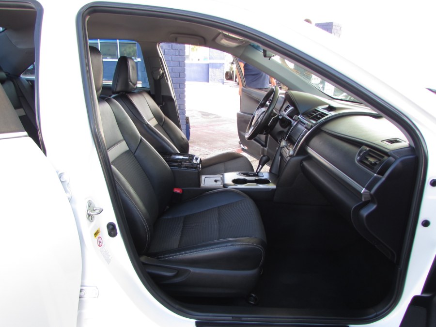 Used Toyota Camry 2014.5 4dr Sdn I4 Auto L (Natl) 2014 | VIP Auto Enterprise, Inc. Orlando, Florida Used Toyota Camry 2014.5 4dr Sdn I4 Auto L (Natl) 2014 | VIP Auto Enterprise, Inc. Orlando, Florida