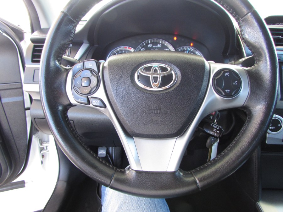 Used Toyota Camry 2014.5 4dr Sdn I4 Auto L (Natl) 2014 | VIP Auto Enterprise, Inc. Orlando, Florida Used Toyota Camry 2014.5 4dr Sdn I4 Auto L (Natl) 2014 | VIP Auto Enterprise, Inc. Orlando, Florida