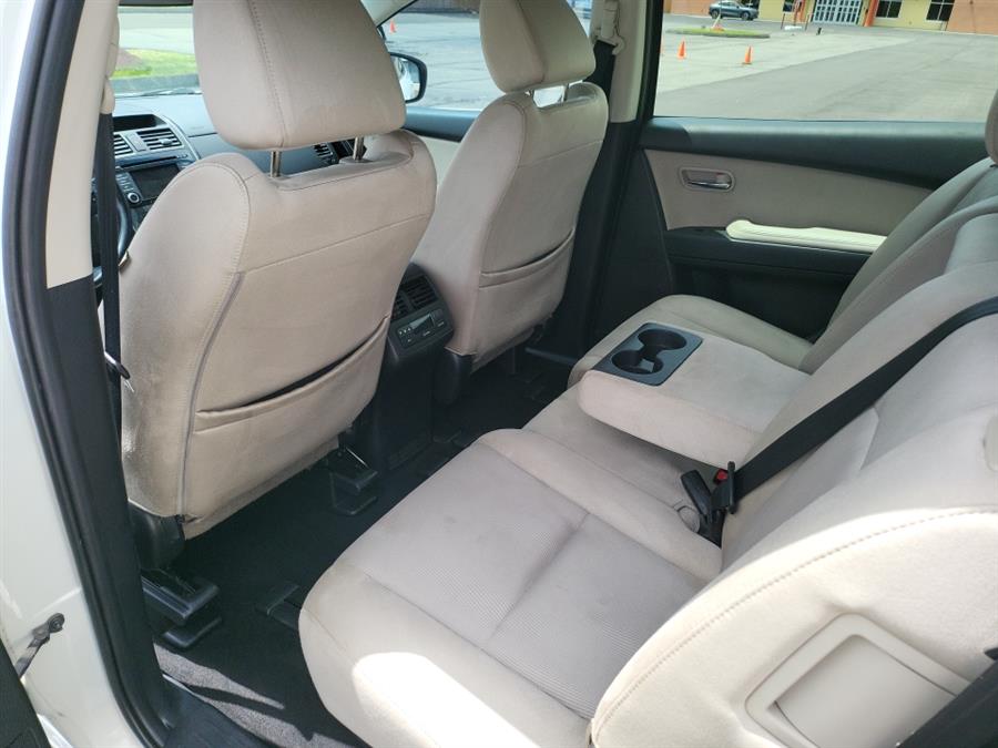 2015 Mazda CX-9 AWD 4dr Sport, available for sale in Hartford, Connecticut | Lex Autos LLC. Hartford, Connecticut 2015 Mazda CX-9 AWD 4dr Sport, available for sale in Hartford, Connecticut | Lex Autos LLC. Hartford, Connecticut