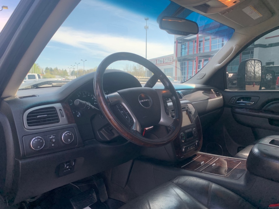 Used GMC Sierra 2500HD 4WD Crew Cab 153.7" Denali 2011 | Marsh Auto Sales LLC. Ortonville, Michigan Used GMC Sierra 2500HD 4WD Crew Cab 153.7" Denali 2011 | Marsh Auto Sales LLC. Ortonville, Michigan