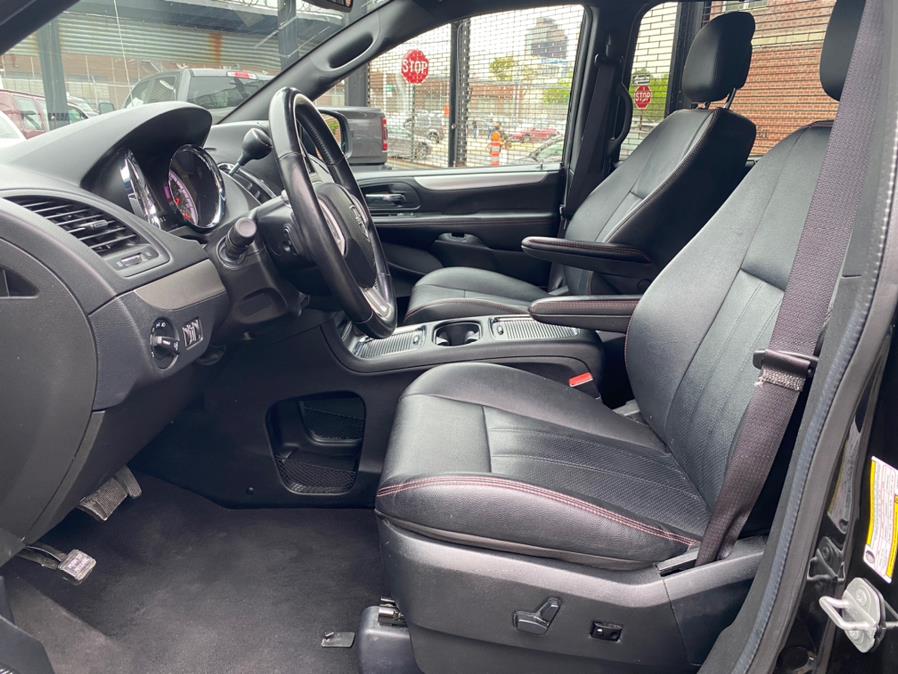 2020 Dodge Grand Caravan GT Wagon, available for sale in Jamaica, New York | Jamaica Motor Sports. Jamaica, New York 2020 Dodge Grand Caravan GT Wagon, available for sale in Jamaica, New York | Jamaica Motor Sports. Jamaica, New York