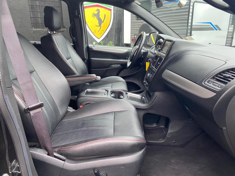 2020 Dodge Grand Caravan GT Wagon, available for sale in Jamaica, New York | Jamaica Motor Sports. Jamaica, New York 2020 Dodge Grand Caravan GT Wagon, available for sale in Jamaica, New York | Jamaica Motor Sports. Jamaica, New York