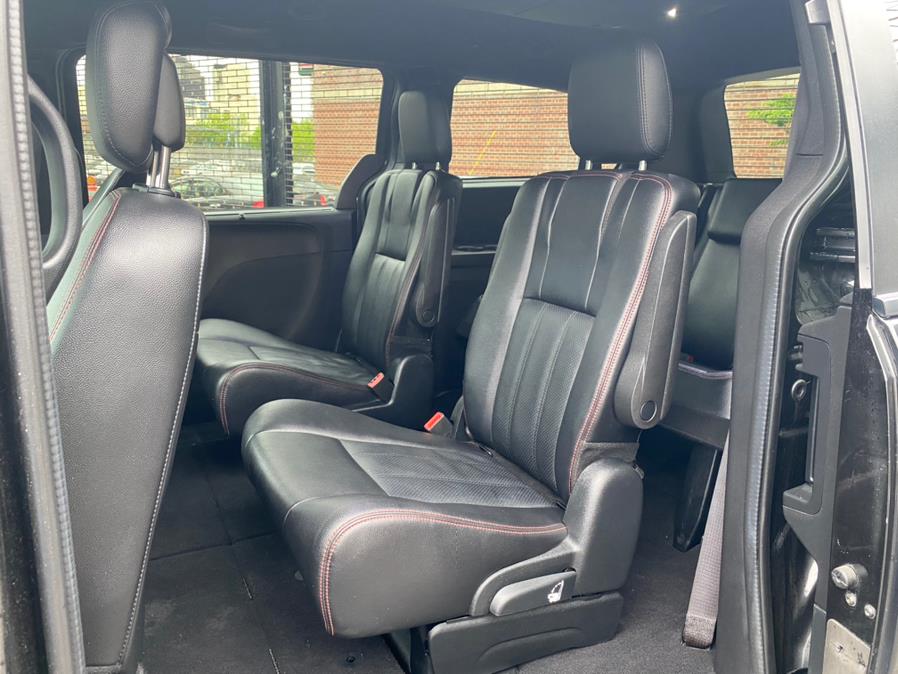2020 Dodge Grand Caravan GT Wagon, available for sale in Jamaica, New York | Jamaica Motor Sports. Jamaica, New York 2020 Dodge Grand Caravan GT Wagon, available for sale in Jamaica, New York | Jamaica Motor Sports. Jamaica, New York