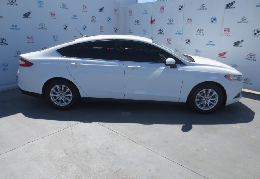 2016 Ford Fusion 4dr Sdn S FWD, available for sale in Santa Ana, California | Auto Max Of Santa Ana. Santa Ana, California 2016 Ford Fusion 4dr Sdn S FWD, available for sale in Santa Ana, California | Auto Max Of Santa Ana. Santa Ana, California