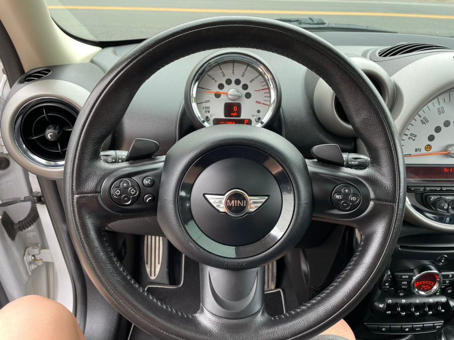 2012 MINI Cooper Countryman AWD 4dr S ALL4, available for sale in Manchester, Connecticut | Carsonmain LLC. Manchester, Connecticut 2012 MINI Cooper Countryman AWD 4dr S ALL4, available for sale in Manchester, Connecticut | Carsonmain LLC. Manchester, Connecticut