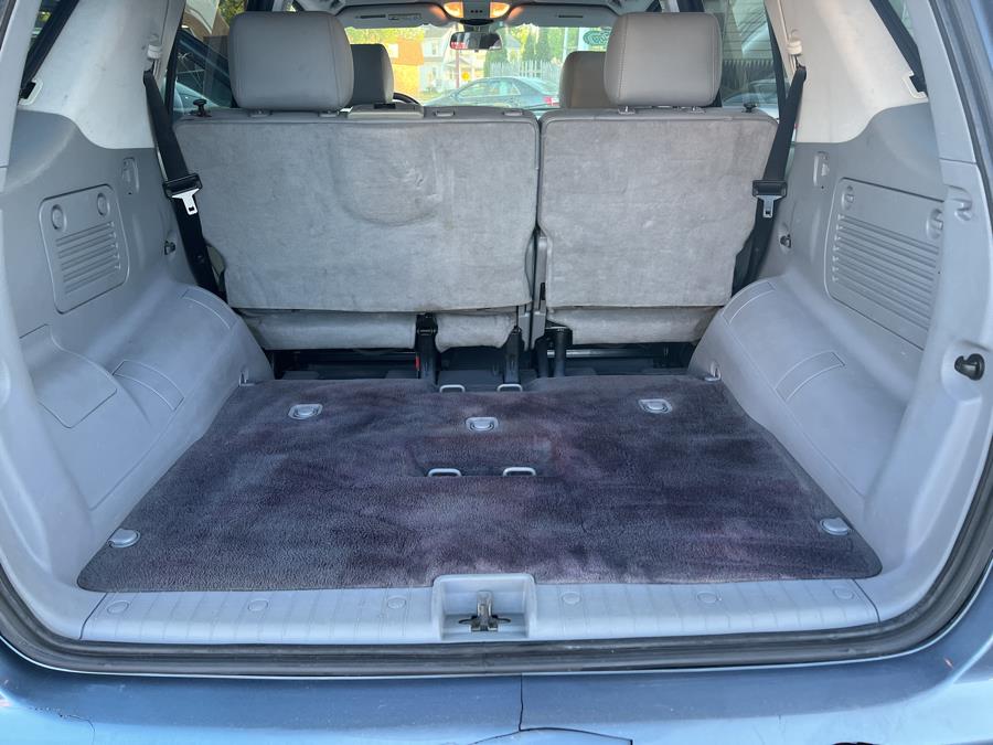 2005 Mercedes-Benz M-Class 4MATIC 4dr 3.7L, available for sale in Springfield, Massachusetts | Absolute Motors Inc. Springfield, Massachusetts 2005 Mercedes-Benz M-Class 4MATIC 4dr 3.7L, available for sale in Springfield, Massachusetts | Absolute Motors Inc. Springfield, Massachusetts