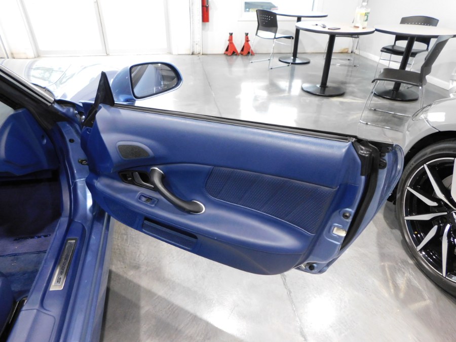 2004 Honda S2000 2dr Conv, available for sale in Lodi, New Jersey | Auto Gallery. Lodi, New Jersey 2004 Honda S2000 2dr Conv, available for sale in Lodi, New Jersey | Auto Gallery. Lodi, New Jersey