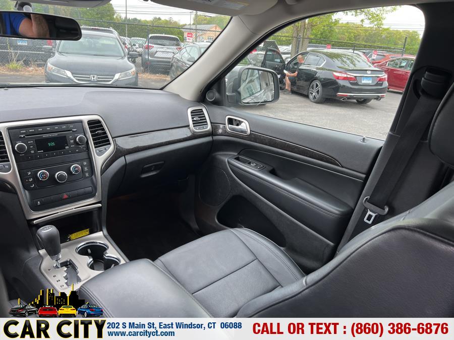 2012 Jeep Grand Cherokee 4WD 4dr Laredo, available for sale in East Windsor, Connecticut | Car City LLC. East Windsor, Connecticut 2012 Jeep Grand Cherokee 4WD 4dr Laredo, available for sale in East Windsor, Connecticut | Car City LLC. East Windsor, Connecticut