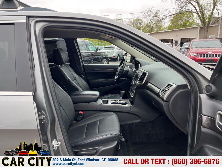 2012 Jeep Grand Cherokee 4WD 4dr Laredo, available for sale in East Windsor, Connecticut | Car City LLC. East Windsor, Connecticut 2012 Jeep Grand Cherokee 4WD 4dr Laredo, available for sale in East Windsor, Connecticut | Car City LLC. East Windsor, Connecticut